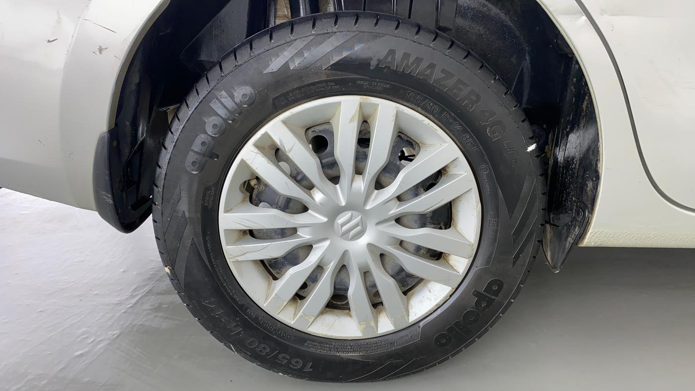 2018 Maruti Dzire VDI, Diesel, Manual, 69,315 km, Right Rear Wheel