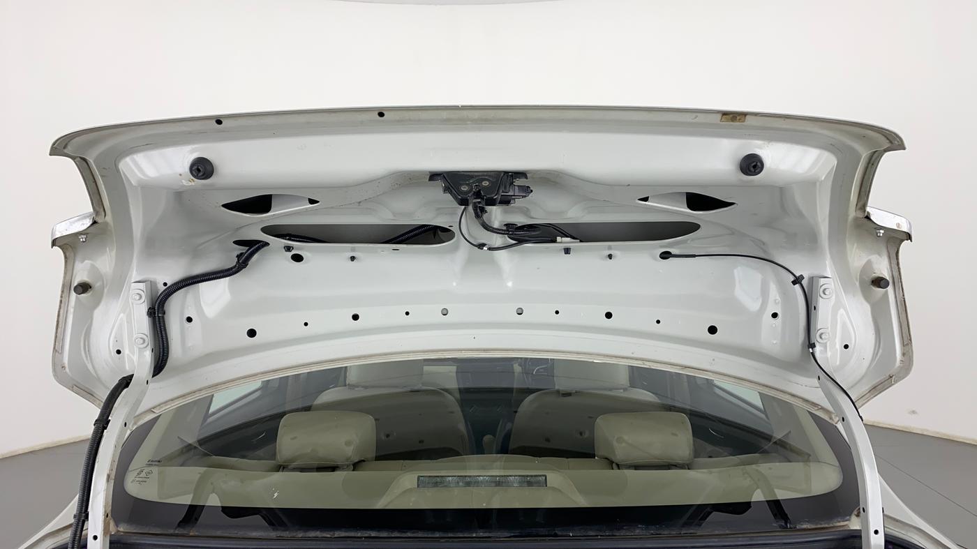 2018 Maruti Dzire VDI, Diesel, Manual, 69,315 km, Boot Door Open