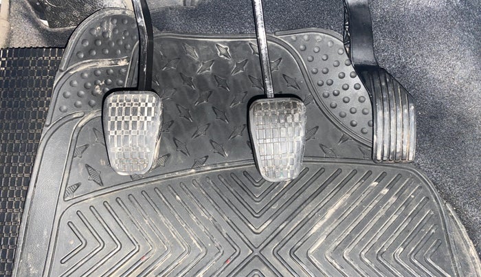 2020 Tata ALTROZ XE PETROL, Petrol, Manual, 72,750 km, Pedals