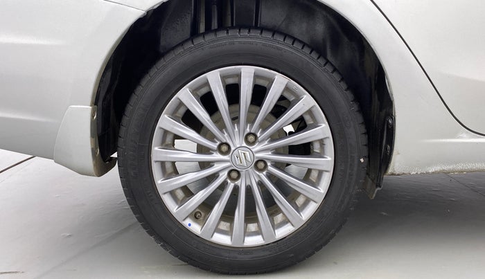 2017 Maruti Ciaz ALPHA 1.4 VVT, Petrol, Manual, 71,000 km, Right Rear Wheel