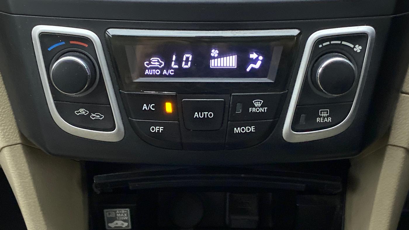 2017 Maruti Ciaz ALPHA 1.4 VVT, Petrol, Manual, 71,000 km, Automatic Climate Control