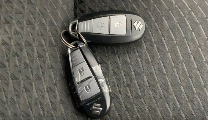 2017 Maruti S Cross ZETA 1.3, Diesel, Manual, 80,301 km, Key Close Up