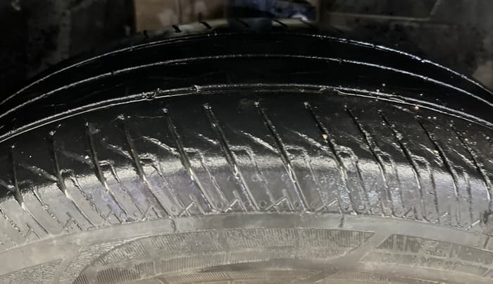 2024 Tata PUNCH Adventure (S) iCNG, CNG, Manual, 44,349 km, Right Front Tyre Tread