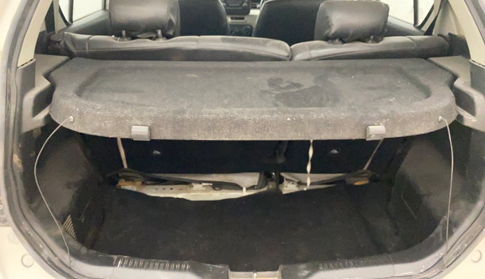 2017 Maruti IGNIS ZETA 1.2, Petrol, Manual, 1,06,680 km, Boot Inside