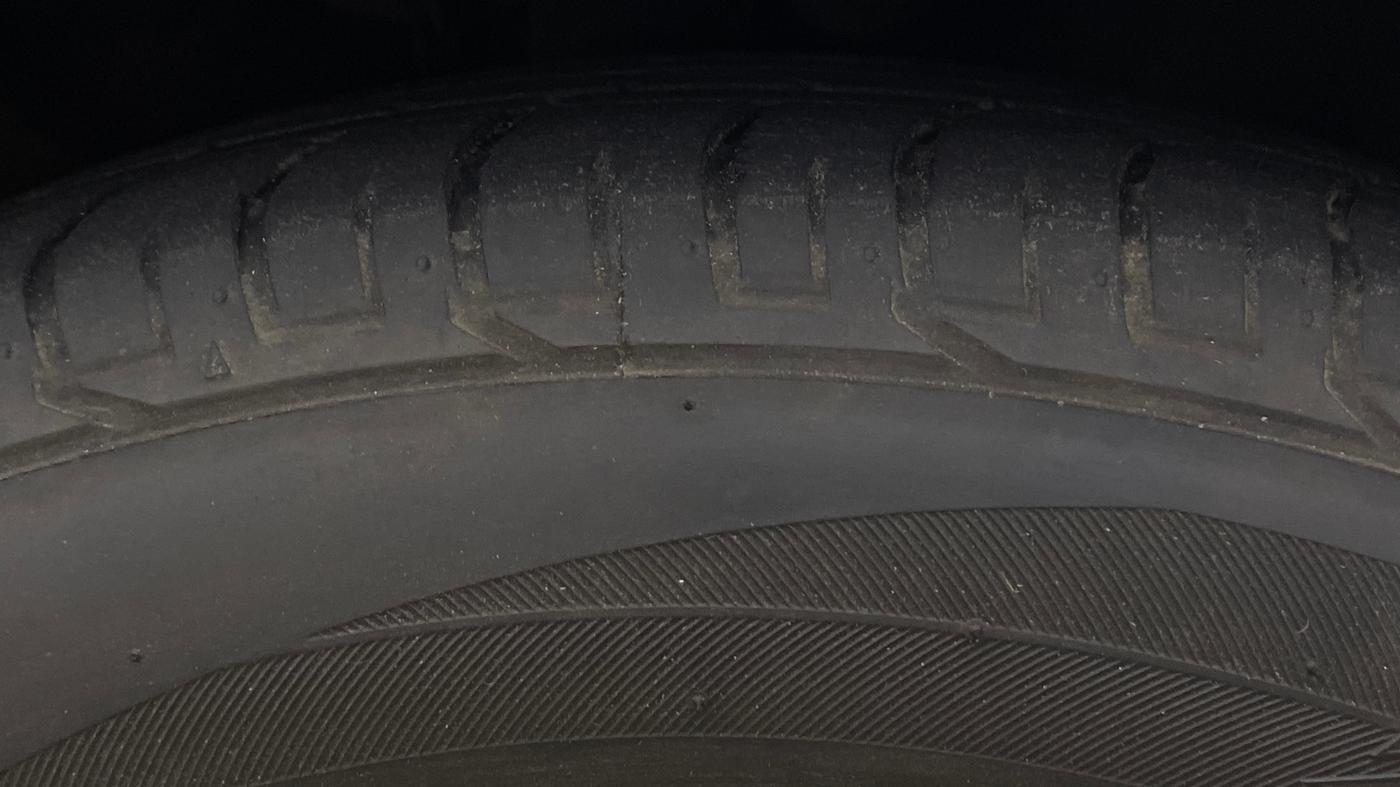 2019 KIA SELTOS GTX PLUS DCT 1.4 PETROL, Petrol, Automatic, 83,955 km, Right Front Tyre Tread