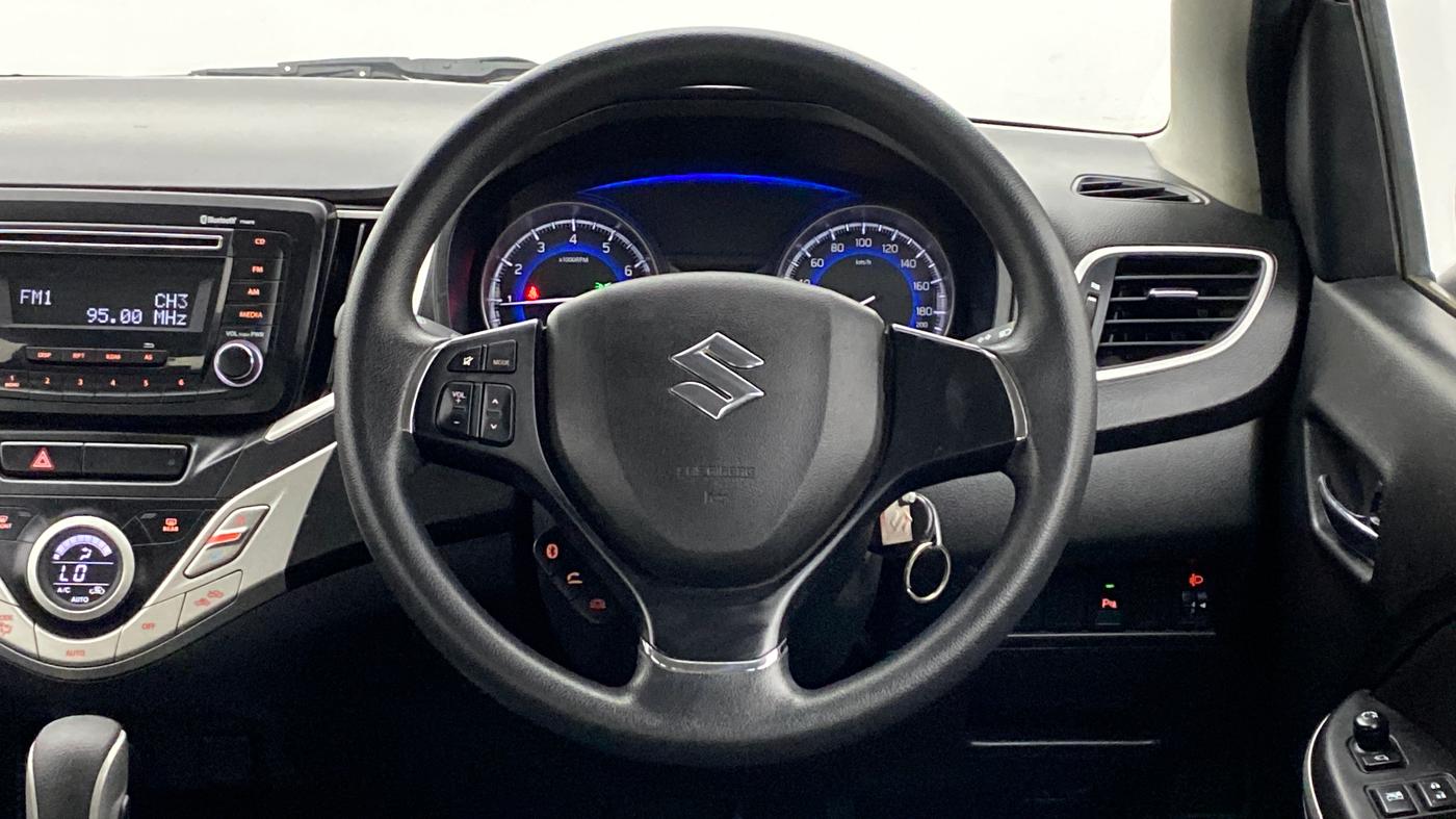 2017 Maruti Baleno DELTA 1.2 K12 AMT, Petrol, Automatic, 38,615 km, Steering Wheel Close Up