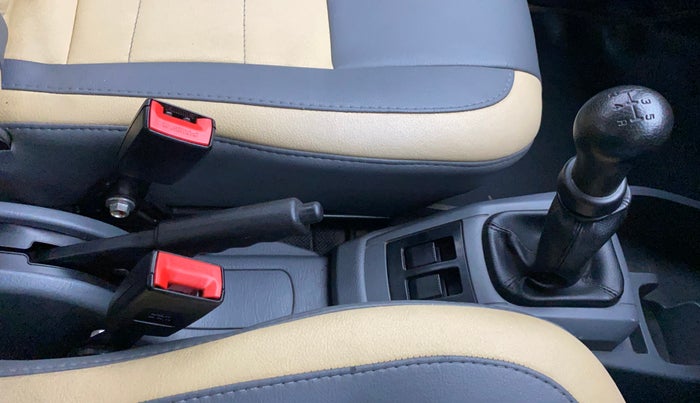 2015 Maruti Alto 800 LXI, Petrol, Manual, 52,425 km, Gear Lever