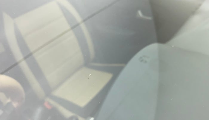 2015 Maruti Alto 800 LXI, Petrol, Manual, 52,425 km, Front windshield - Minor spot on windshield