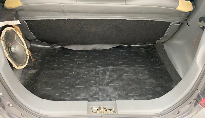 2015 Maruti Alto 800 LXI, Petrol, Manual, 52,425 km, Infotainment system - Rear speakers missing / not working