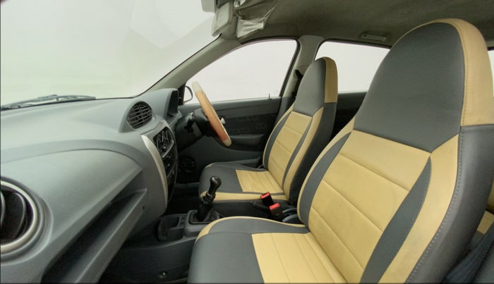 2015 Maruti Alto 800 LXI, Petrol, Manual, 52,425 km, Right Side Front Door Cabin