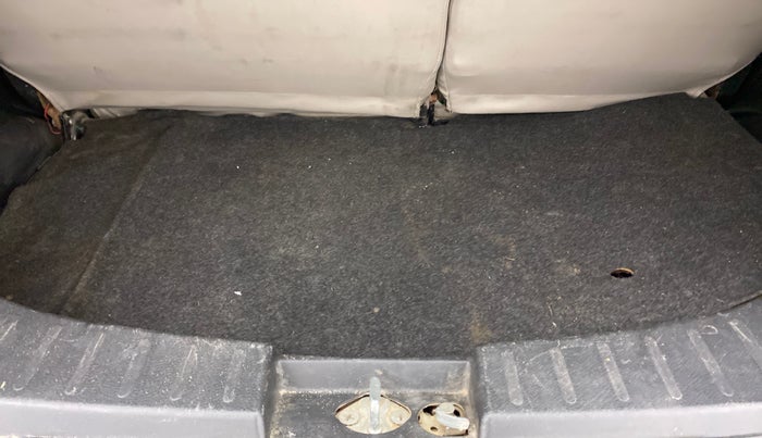 2015 Maruti Wagon R 1.0 VXI, Petrol, Manual, 67,993 km, Boot Inside