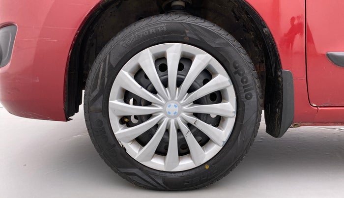 2015 Maruti Wagon R 1.0 VXI, Petrol, Manual, 67,993 km, Left Front Wheel