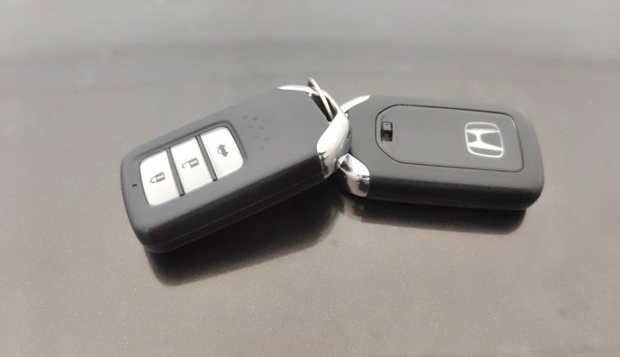 2018 Honda City 1.5L I-VTEC ZX CVT, Petrol, Automatic, 97,607 km, Key Close Up