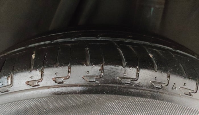 2018 Honda City 1.5L I-VTEC ZX CVT, Petrol, Automatic, 97,607 km, Left Rear Tyre Tread