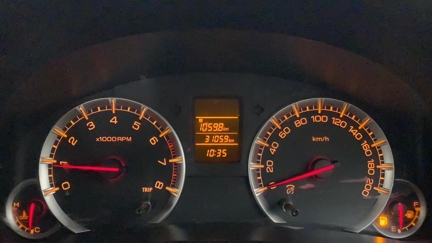 2015 Maruti Swift Dzire VXI, Petrol, Manual, 31,177 km, Odometer Image
