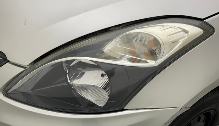 2015 Maruti Swift Dzire VXI, Petrol, Manual, 31,177 km, Left headlight - Minor scratches