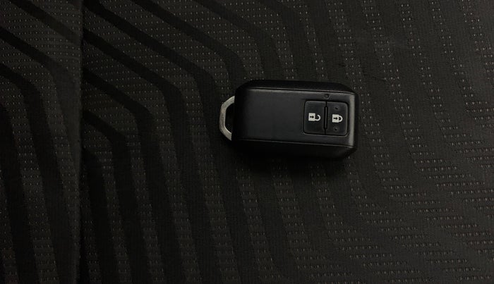 2023 Maruti Swift ZXI, Petrol, Manual, 30,059 km, Key Close Up