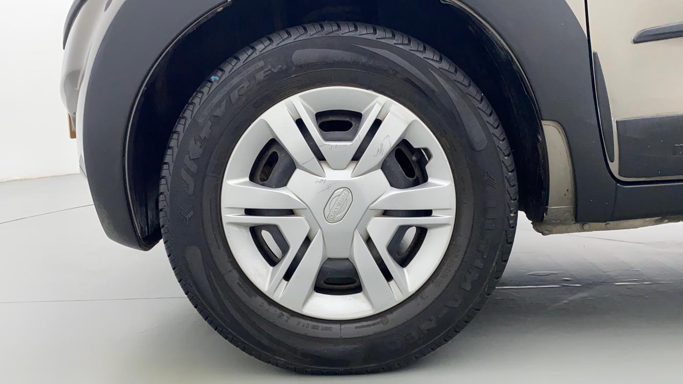 2017 Datsun Redi Go T (O), Petrol, Manual, 13,352 km, Left Front Wheel
