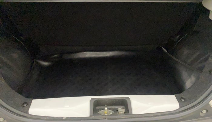 2022 Maruti S PRESSO VXI PLUS (O) AMT, Petrol, Automatic, 683 km, Boot Inside