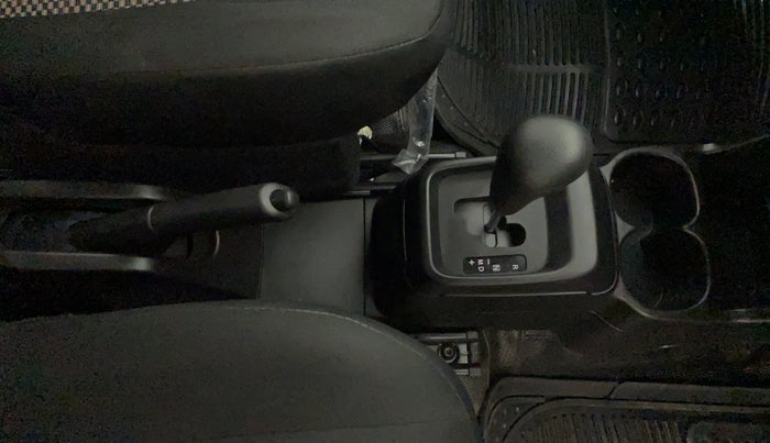 2022 Maruti S PRESSO VXI PLUS (O) AMT, Petrol, Automatic, 683 km, Gear Lever