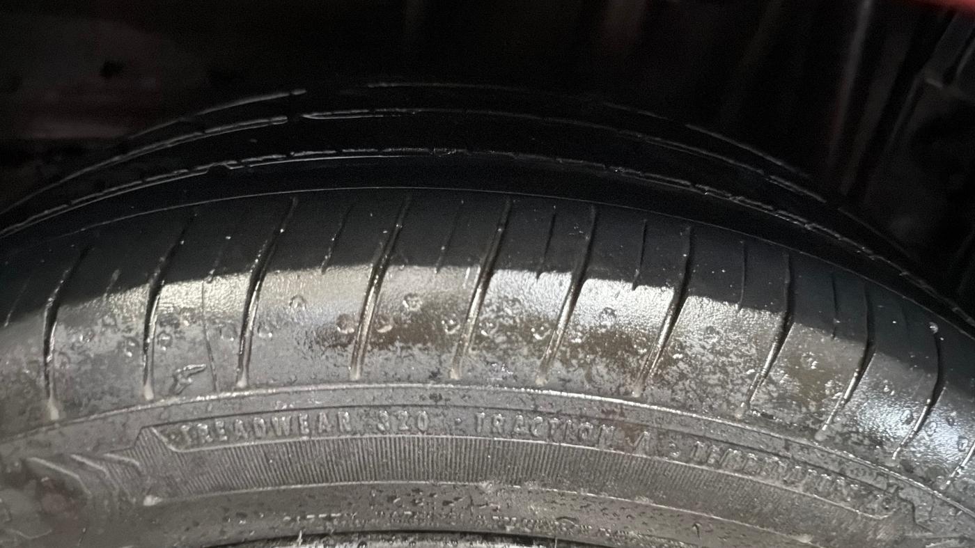2019 Tata Tiago XZ PLUS PETROL, Petrol, Manual, 87,296 km, Left Rear Tyre Tread
