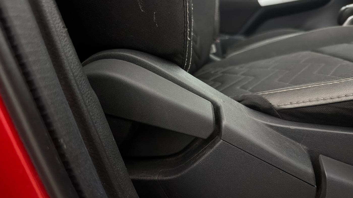 2022 Nissan MAGNITE XV PREMIUM TURBO CVT, Petrol, Automatic, 46,174 km, Driver Side Adjustment Panel