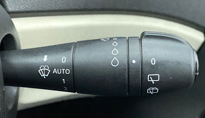 2019 Renault Captur PLATINE DUAL TONE, Diesel, Manual, 24,723 km, Rain Sensing Wipers
