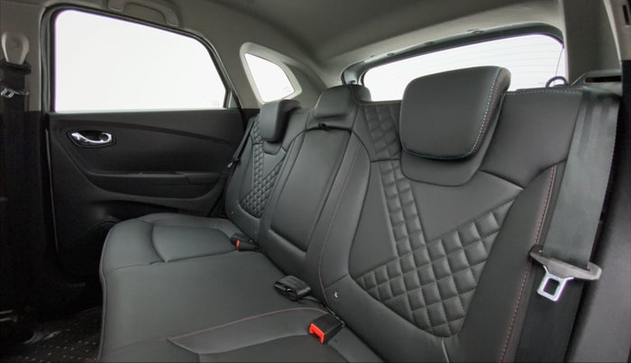 2019 Renault Captur PLATINE DUAL TONE, Diesel, Manual, 24,723 km, Right Side Rear Door Cabin