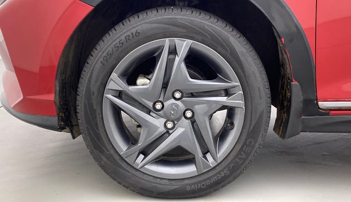 2021 Hyundai NEW I20 SPORTZ 1.2 MT, Petrol, Manual, 29,004 km, Left Front Wheel