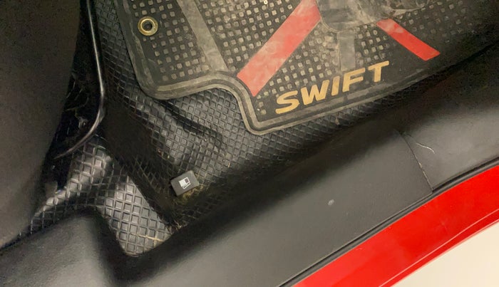 2019 Maruti Swift VXI, Petrol, Manual, 16,646 km, Flooring - Carpet is minor damage