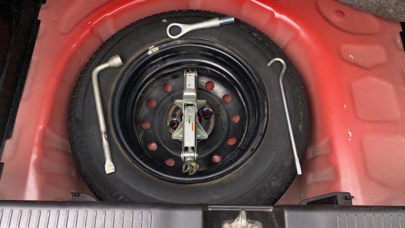 2019 Maruti Swift VXI, Petrol, Manual, 16,646 km, Spare Tyre