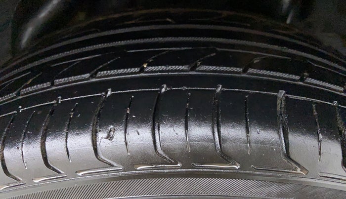2018 Hyundai Verna 1.6 SX VTVT AT (O), Petrol, Automatic, 60,877 km, Left Rear Tyre Tread
