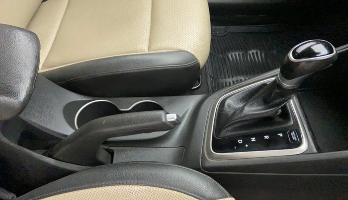 2018 Hyundai Verna 1.6 SX VTVT AT (O), Petrol, Automatic, 60,877 km, Gear Lever