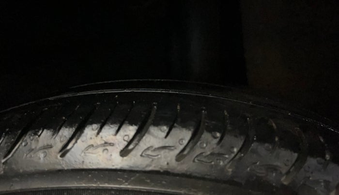 2019 Maruti Baleno DELTA PETROL 1.2, Petrol, Manual, 77,821 km, Left Rear Tyre Tread