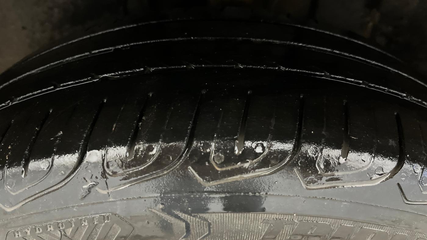 2021 Tata ALTROZ XZ DIESEL, Diesel, Manual, 63,948 km, Left Front Tyre Tread