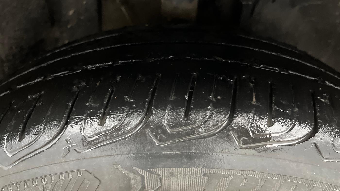 2021 Tata ALTROZ XZ DIESEL, Diesel, Manual, 63,948 km, Right Front Tyre Tread
