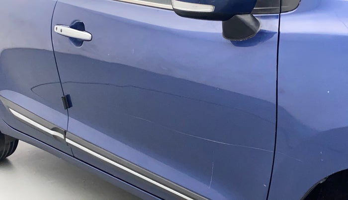 2019 Maruti Baleno ZETA PETROL 1.2, Petrol, Manual, 75,106 km, Driver-side door - Slightly rusted