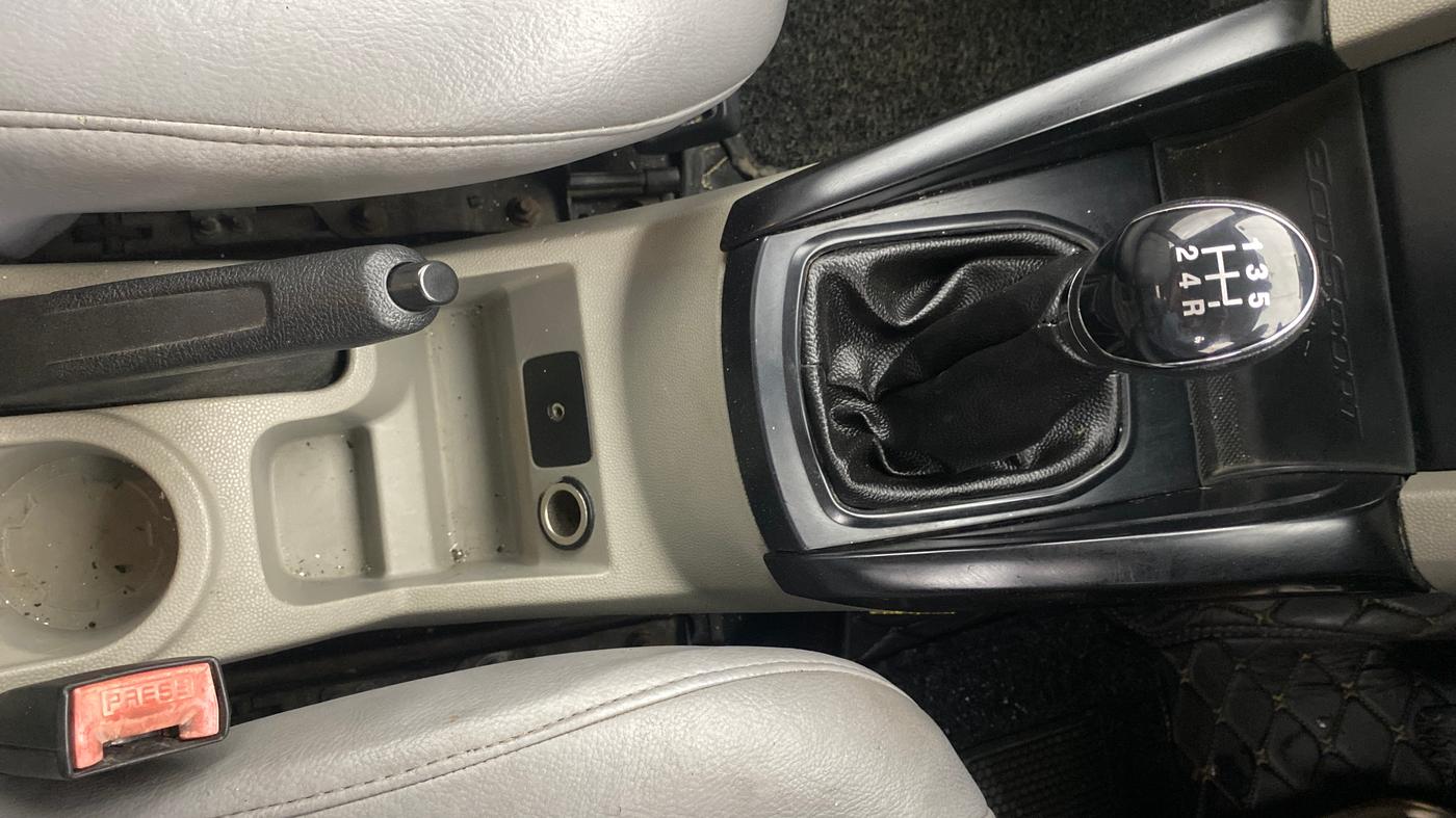 2014 Ford Ecosport AMBIENTE 1.5L PETROL, Petrol, Manual, 90,699 km, Gear Lever