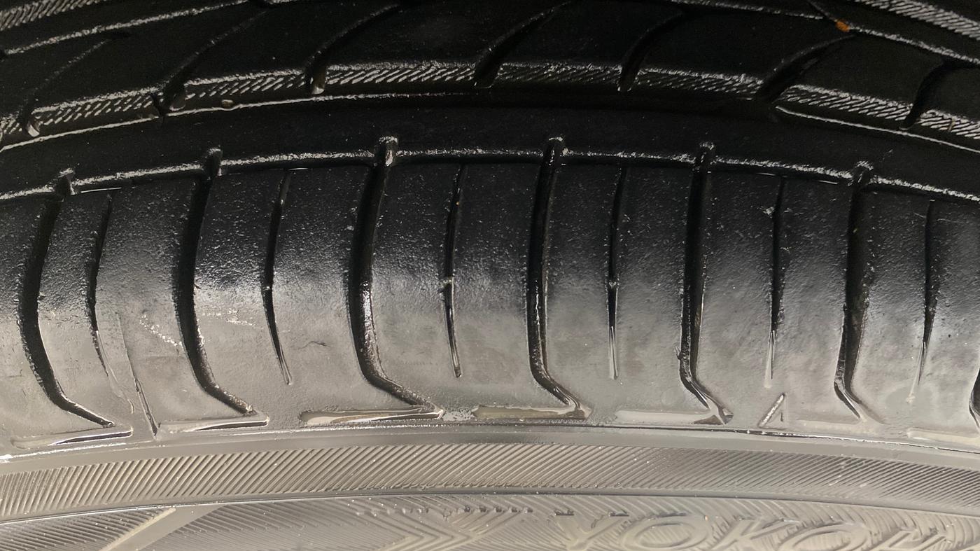 2014 Ford Ecosport AMBIENTE 1.5L PETROL, Petrol, Manual, 90,699 km, Left Front Tyre Tread
