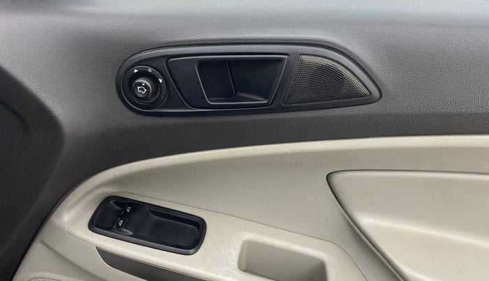 2014 Ford Ecosport AMBIENTE 1.5L PETROL, Petrol, Manual, 90,699 km, Driver Side Door Panels Control