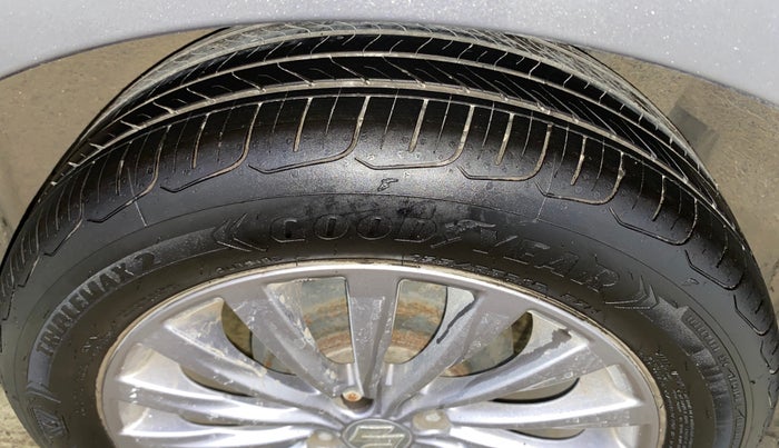 2018 Maruti Ciaz ALPHA  AT 1.4  PETROL, Petrol, Automatic, 59,579 km, Left Rear Tyre Tread