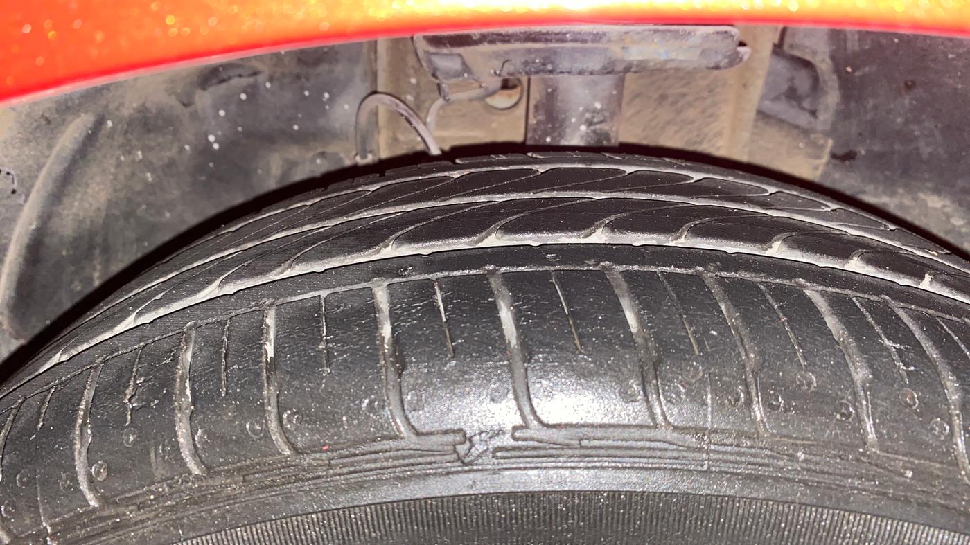 2017 Tata TIGOR XZ PETROL, Petrol, Manual, 52,032 km, Left Front Tyre Tread