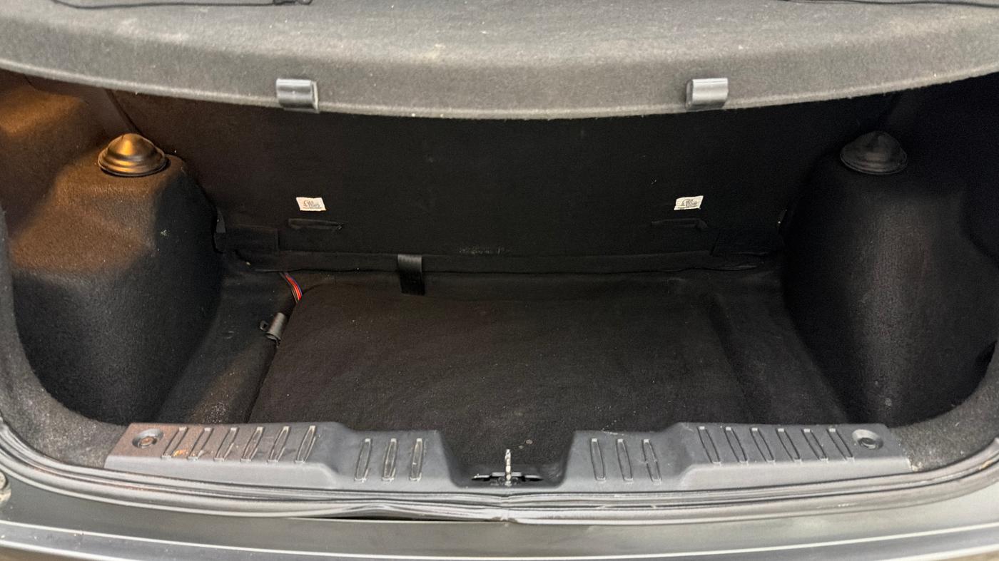 2023 Tata ALTROZ XZA, Petrol, Automatic, 23,796 km, Boot Inside