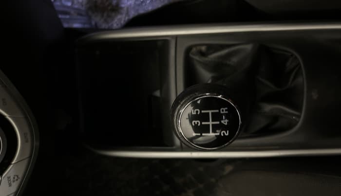 2018 Maruti Baleno DELTA PETROL 1.2, Petrol, Manual, 54,318 km, Gear Lever