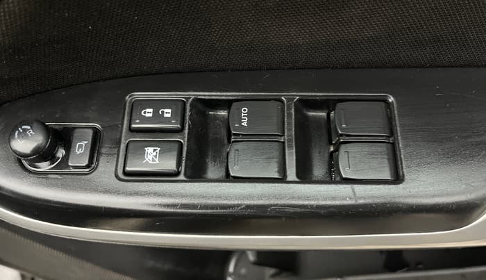2018 Maruti Baleno DELTA PETROL 1.2, Petrol, Manual, 54,318 km, Driver Side Door Panels Control
