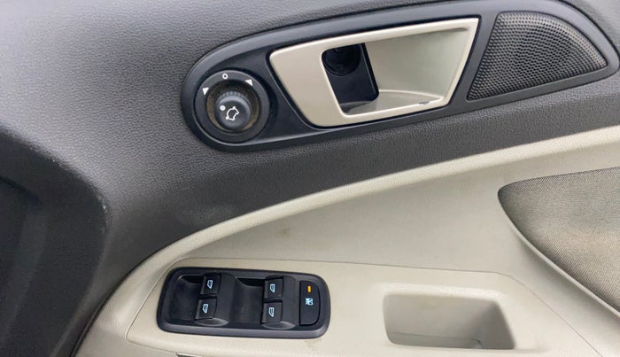2014 Ford Ecosport TITANIUM 1.5L PETROL AT, Petrol, Automatic, 78,667 km, Driver Side Door Panels Control