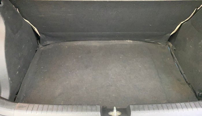 2015 Hyundai Elite i20 SPORTZ 1.2, Petrol, Manual, 48,560 km, Boot Inside