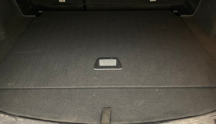 2019 Tata Harrier XZ 2.0L, Diesel, Manual, 61,983 km, Boot Inside