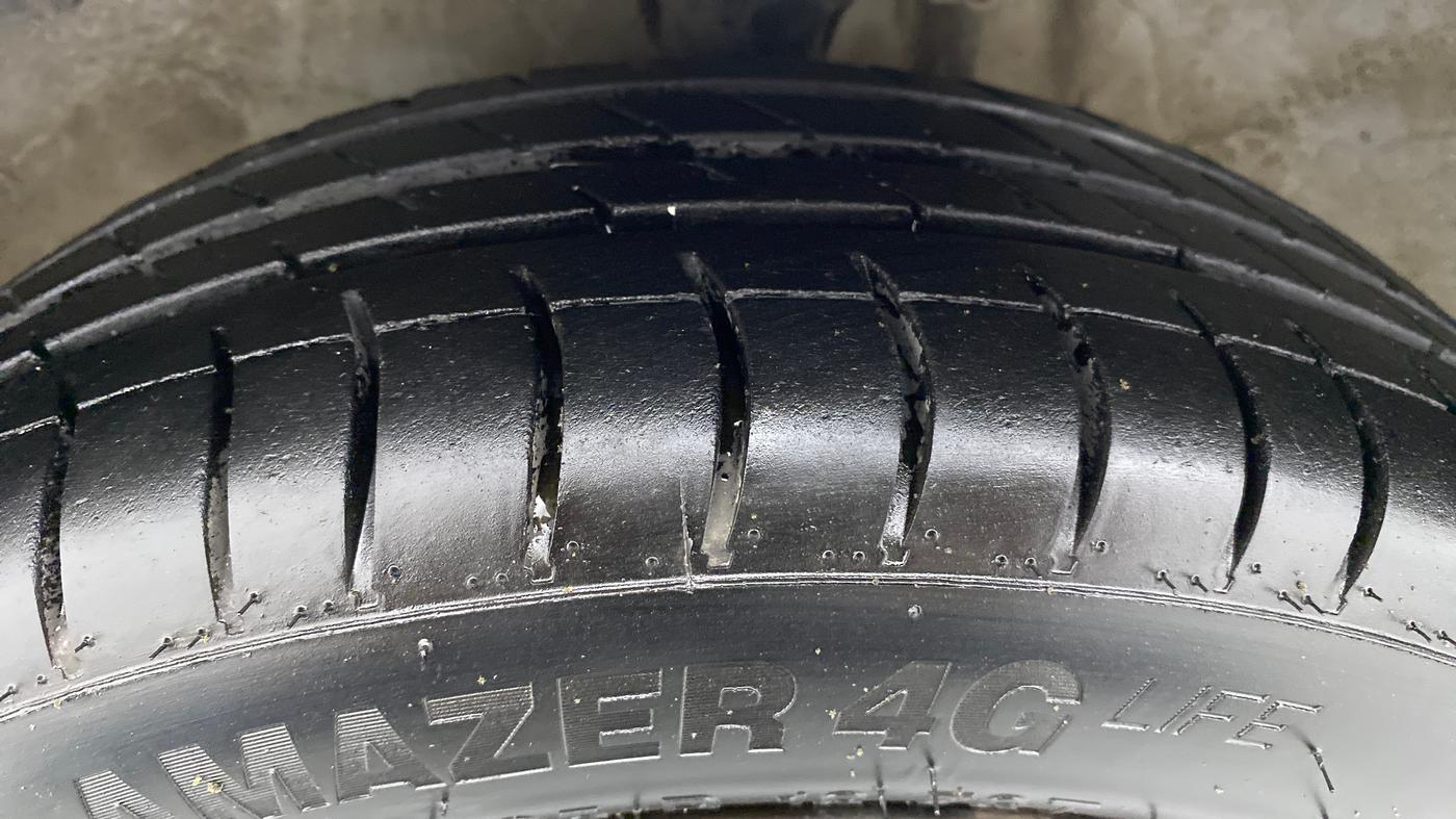 2012 Maruti Zen Estilo VXI, Petrol, Manual, 1,11,170 km, Left Front Tyre Tread