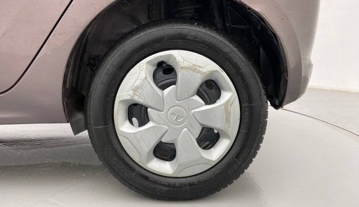 2016 Tata Tiago XT DIESEL, Diesel, Manual, 64,990 km, Left Rear Wheel